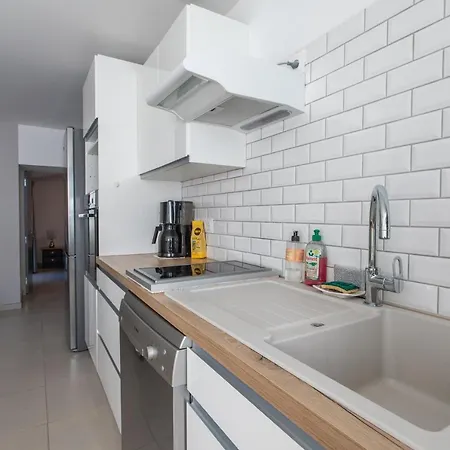 Le Belier 2nd Etage Avec Balcon Au Centre D'embrun Apartment *
